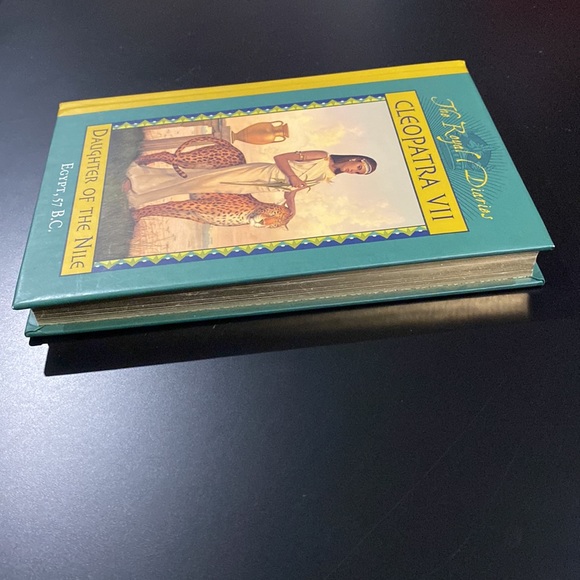 The Royal Diaries: Cleopatra VII Daughter of the Nile - Hardcover Novel - Picture 4 of 7